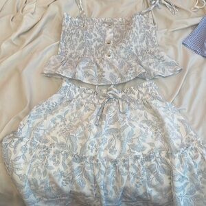 paper crane size medium blue flower skirt and top set